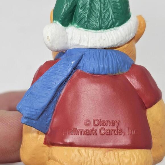 RARE Vintage Winnie the Pooh and Tigger 1994 Hallmark Keepsake Ornament - Picture 5 of 9